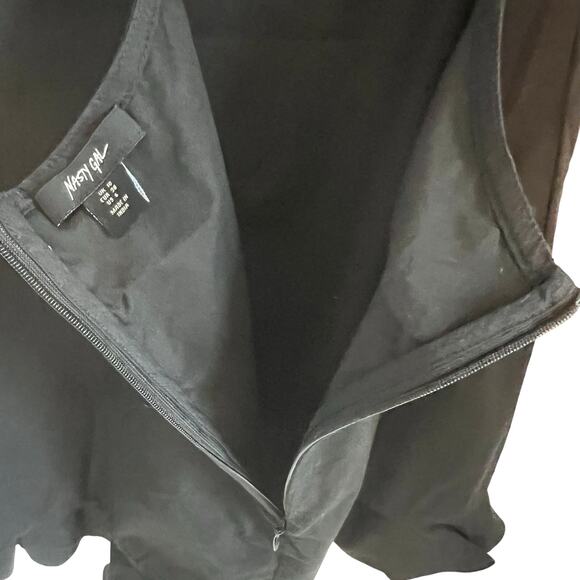 Nasty Gal dress women’s size 6 Black A Line Open Back Mini Slip - Picture 6 of 9